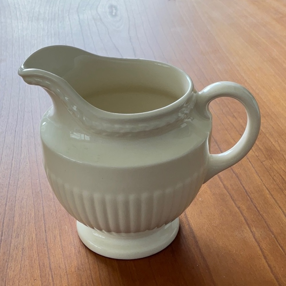 Wedgwood Edme Creamer